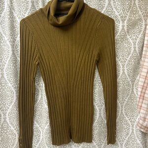 White House Black Market Green Ribbed Turtleneck Sweater